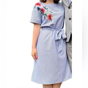 SHEIN Blue & White Striped Floral Embroidered Shift Dress Size XS